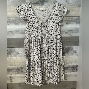 Jessica Simpson Black and White Mini Dress